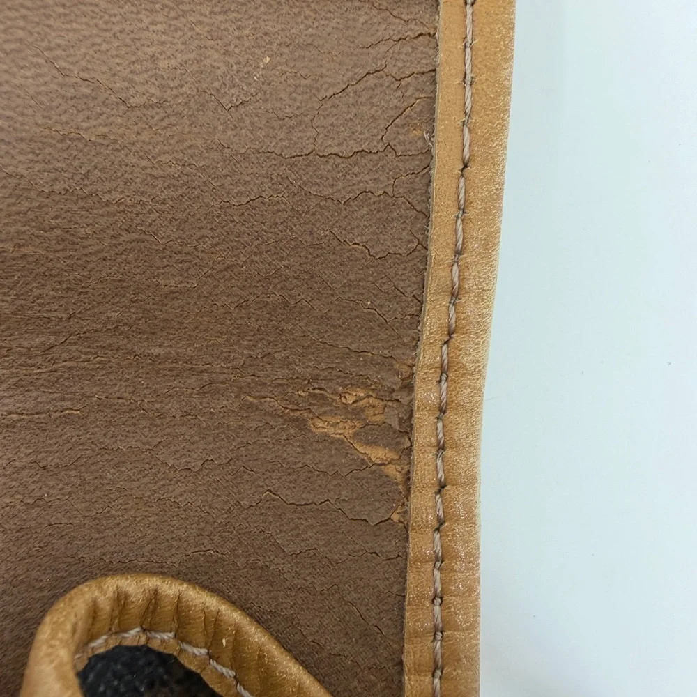 Christian Dior Honeycomb Canvas Shoulder Bag PVC Khaki Gold - Picture 7 of 10